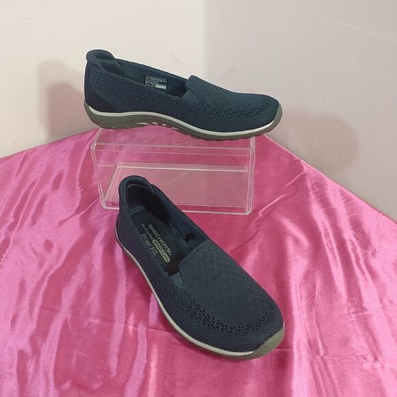 Skechers Women's SZ 6.5 Navy Blue 158861 Relaxed Fit Memory Foam Slip On Shoe - Picture 1 of 7